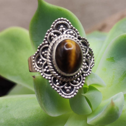 Anello etnico in argento 925 con occhio di tigre - BETHAMCHERLA