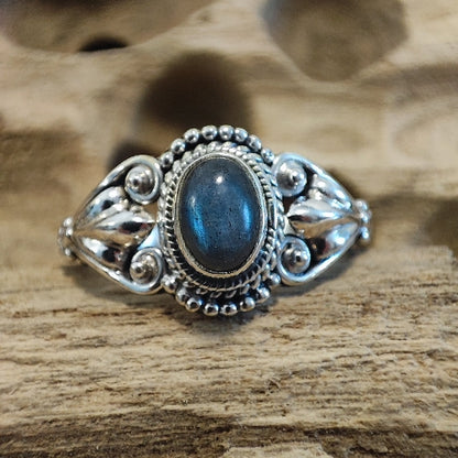 Anello con pietra e filigrana in argento 925 - RINDUNA
