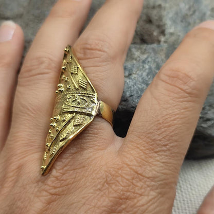 Anello etnico in ottone lavorato - DIKSHA