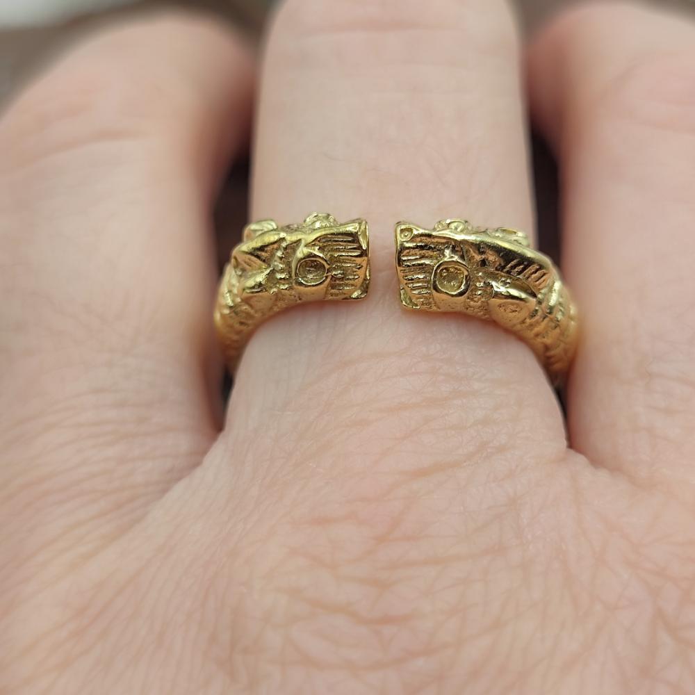 ANELLO etnico in ottone con teste di serpenti - PARVATIPURA