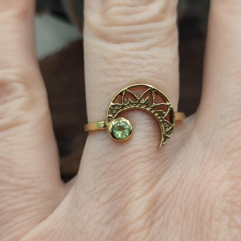 ANELLO in ottone con mezza luna e ametista - PAMUR