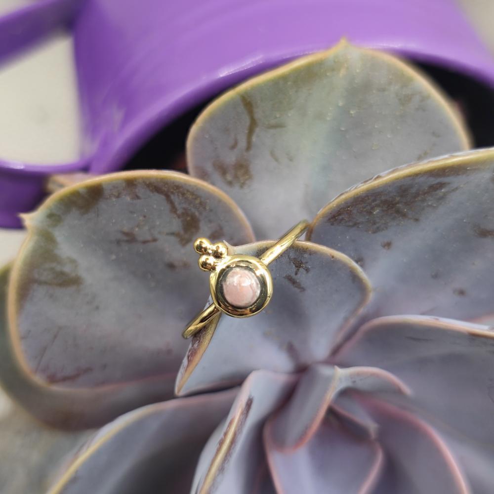 Anello etnico in ottone con pietra - ISHMIRA