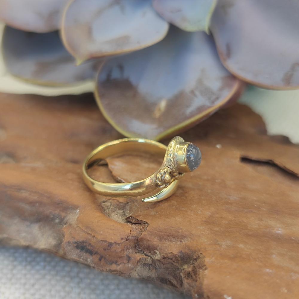 ANELLO etnico in ottone con pietra - BASIA