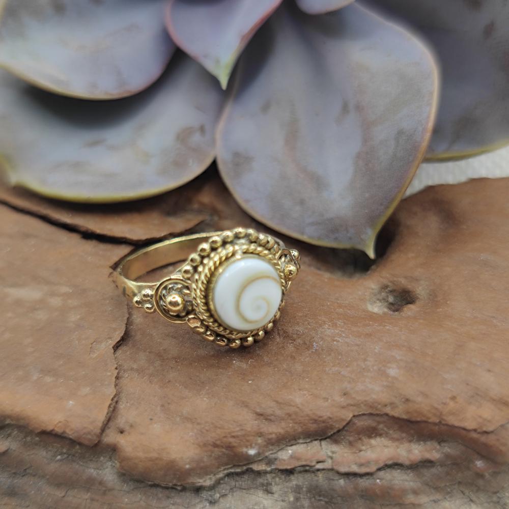ANELLO etnico in ottone con pietra - DUBRA