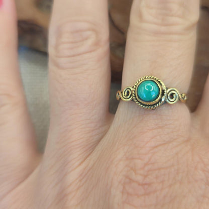 ANELLO etnico in ottone con pietra - KATRAS