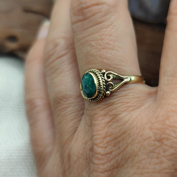 ANELLO etnico in ottone con pietra - TALAMUK