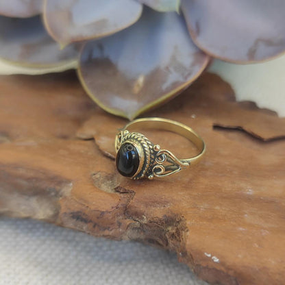 ANELLO etnico in ottone con pietra - TALAMUK