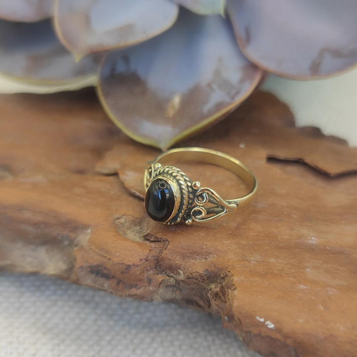 ANELLO etnico in ottone con pietra - TALAMUK