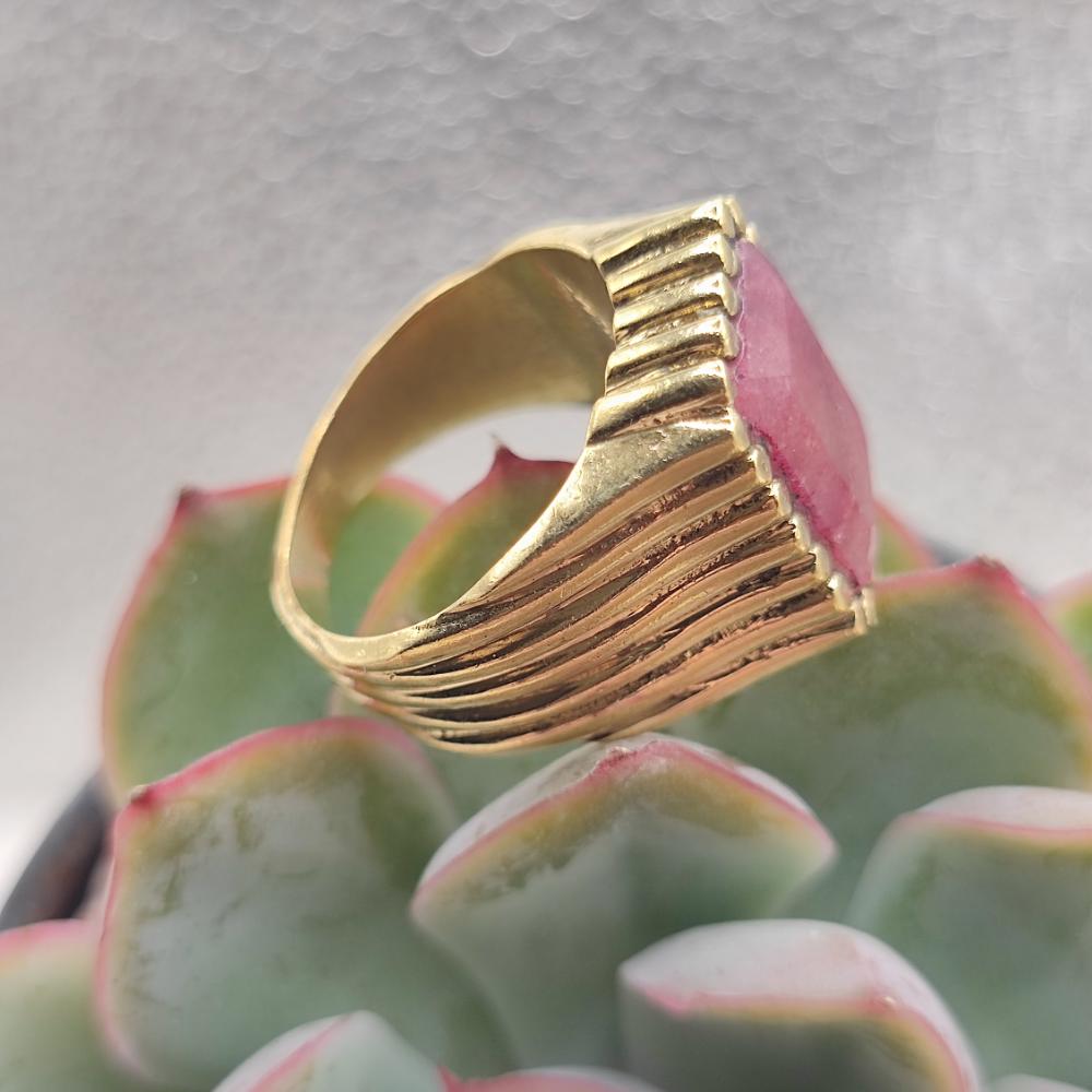 ANELLO etnico in ottone con radice di rubino - PATANCHERU