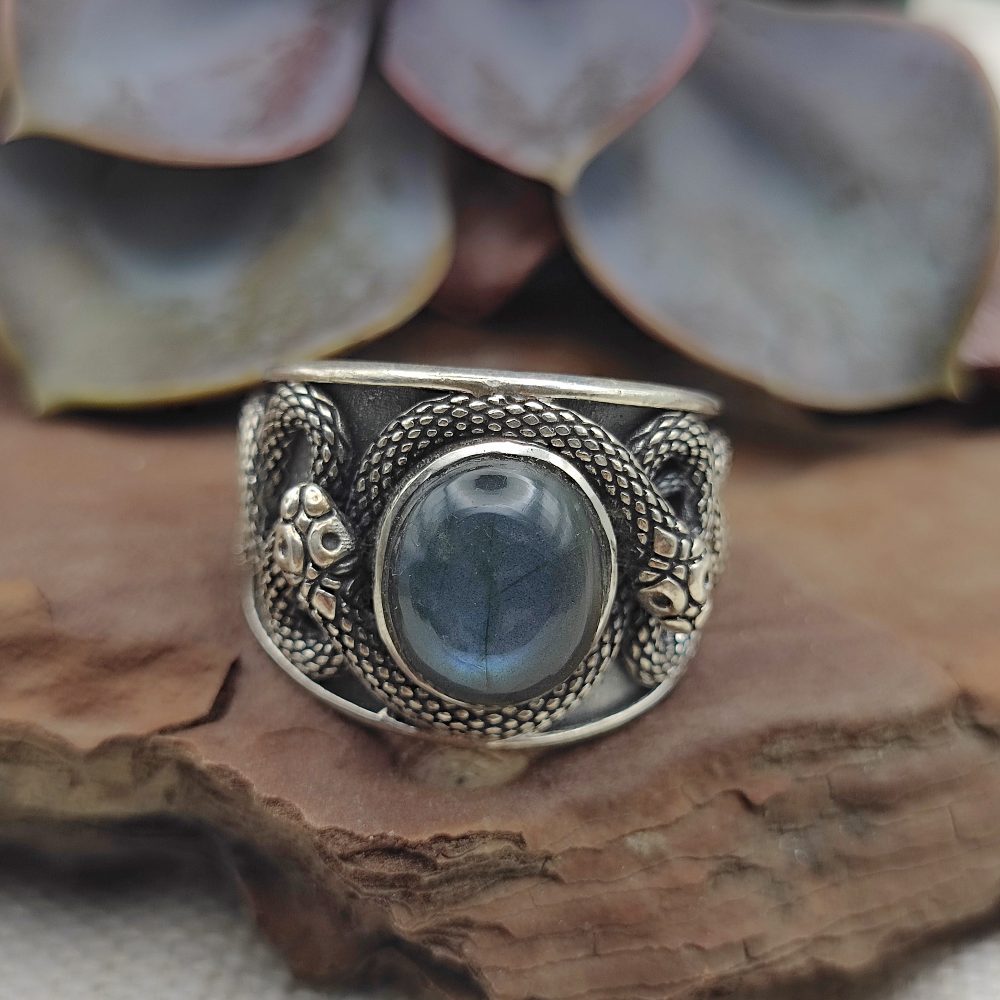 Anello etnico in argento 925 con pietra e serpenti - NAGFENI