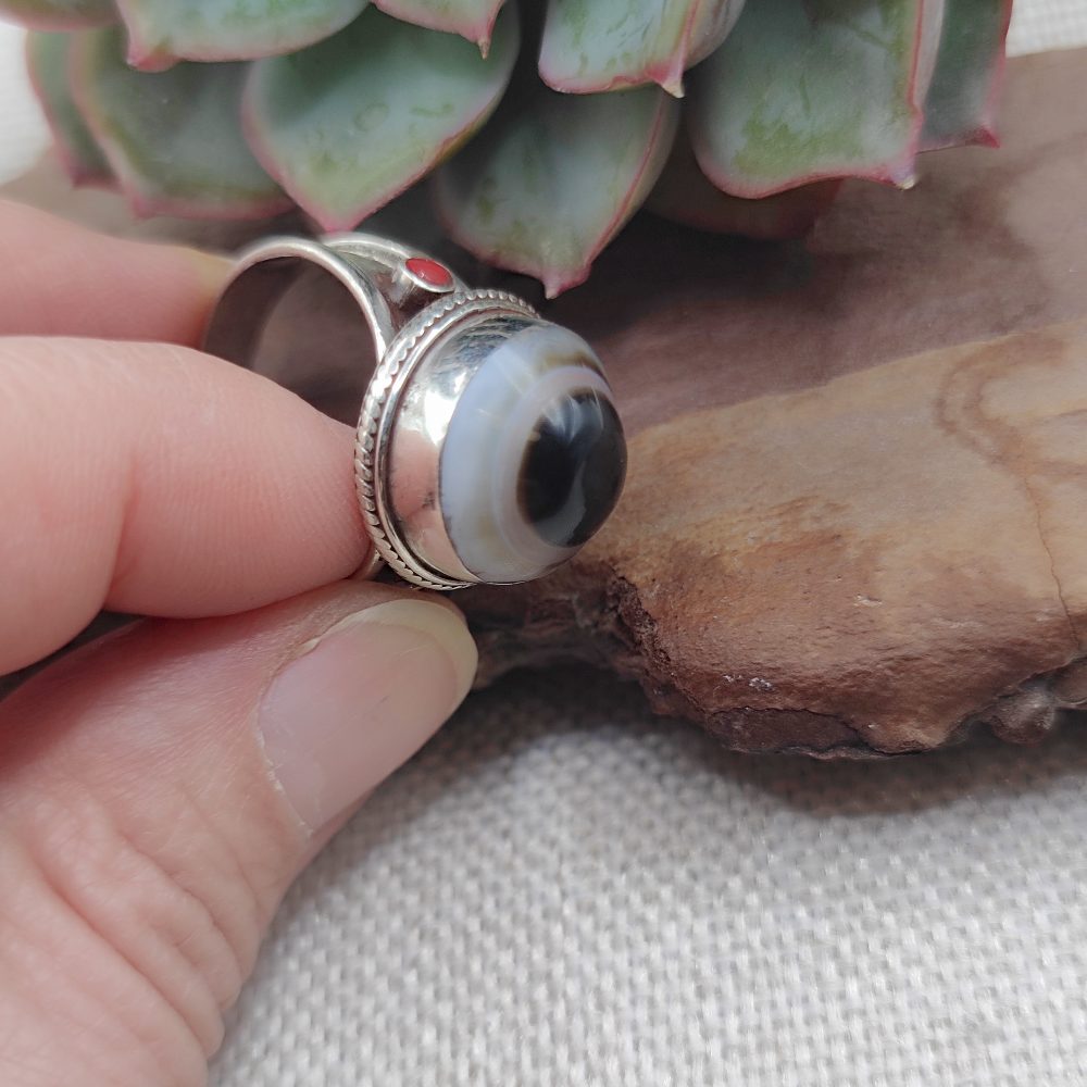 Anello etnico in argento 925 con Dzi tibetano - TUNI