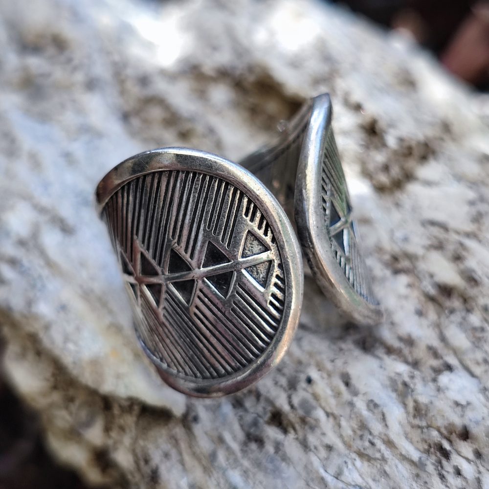 Anello etnico a fascia in argento 925 - BANDARA