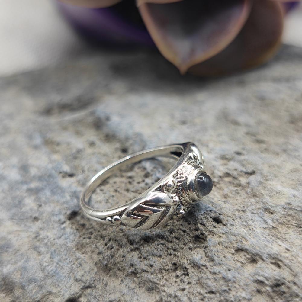 Anello etnico in argento 925 con labradorite - SUHANA