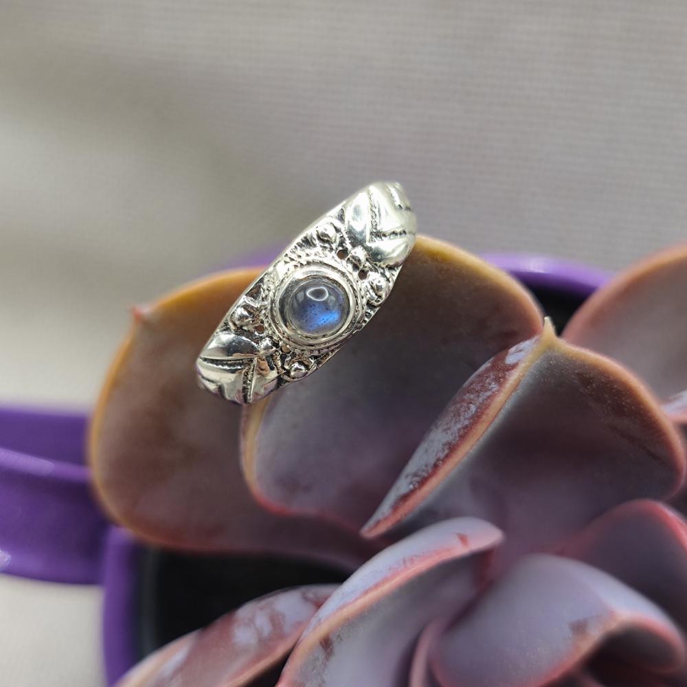 Anello etnico in argento 925 con labradorite - SUHANA