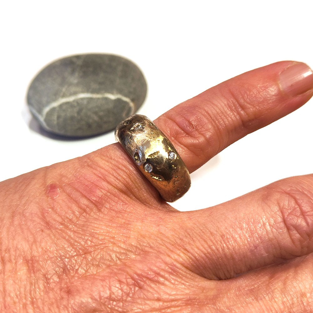 Anello artigianale in bronzo con pietra - SMART