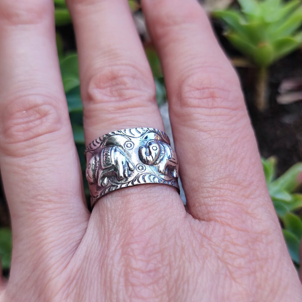 Anello a fascia in argento 925 elefanti - NIKHIL