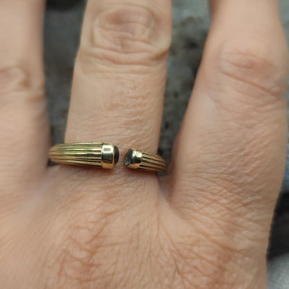 Anello in ottone con labradorite - ESHA