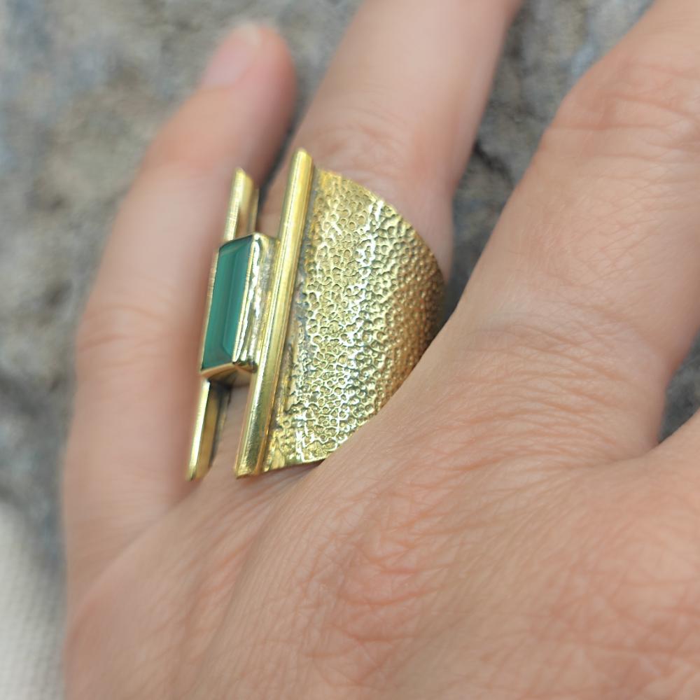 ANELLO a fascia in ottone con malachite - SAMIR