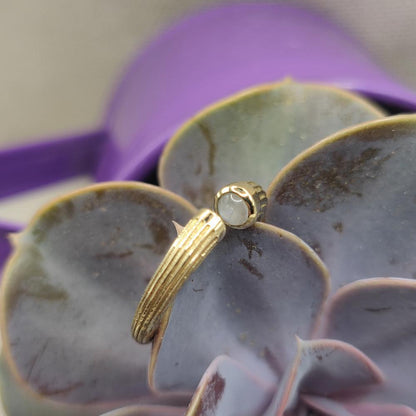 Anello in ottone con pietra di luna - ESHA