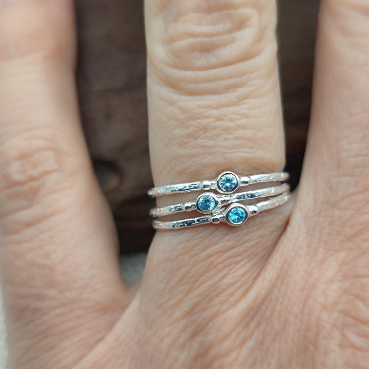 Anello triplo in argento 925 fascia sottile con pietra - SOILE