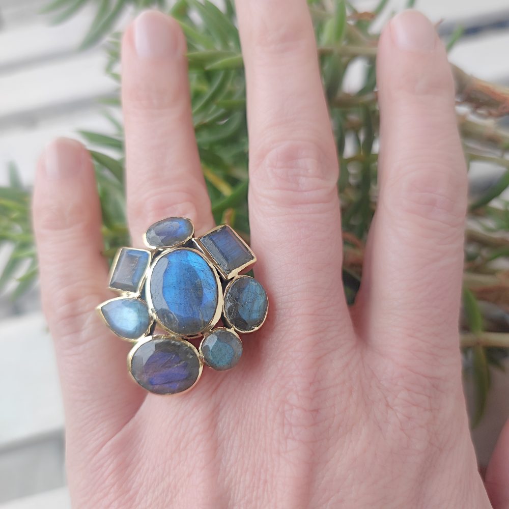 ANELLO FLOREALE con pietra in ottone - MULTI