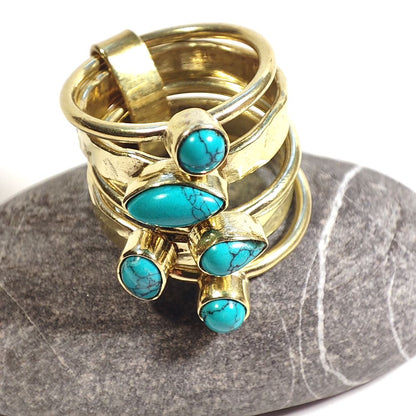 Anello a fascia in ottone con pietra - MAIA – turchese