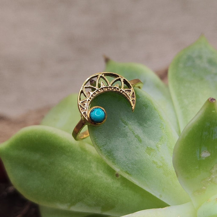 Brass ring with crescent moon and amethyst - PAMUR