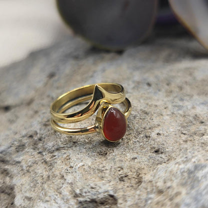 Anello etnico in ottone con corniola - DHANANJAY
