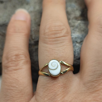 Anello in ottone con occhio di Santa Lucia - DEVAKI