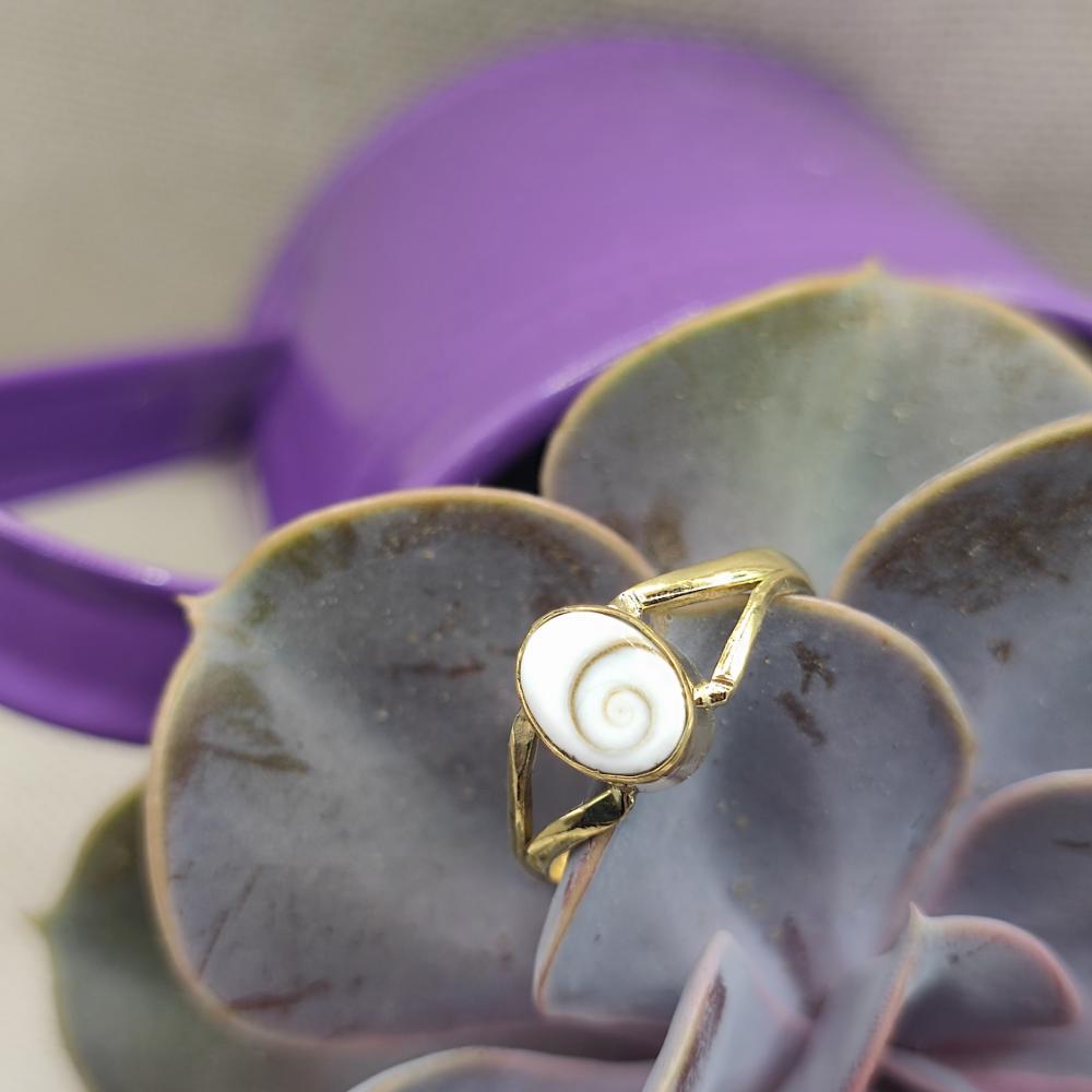 Anello in ottone con occhio di Santa Lucia - DEVAKI