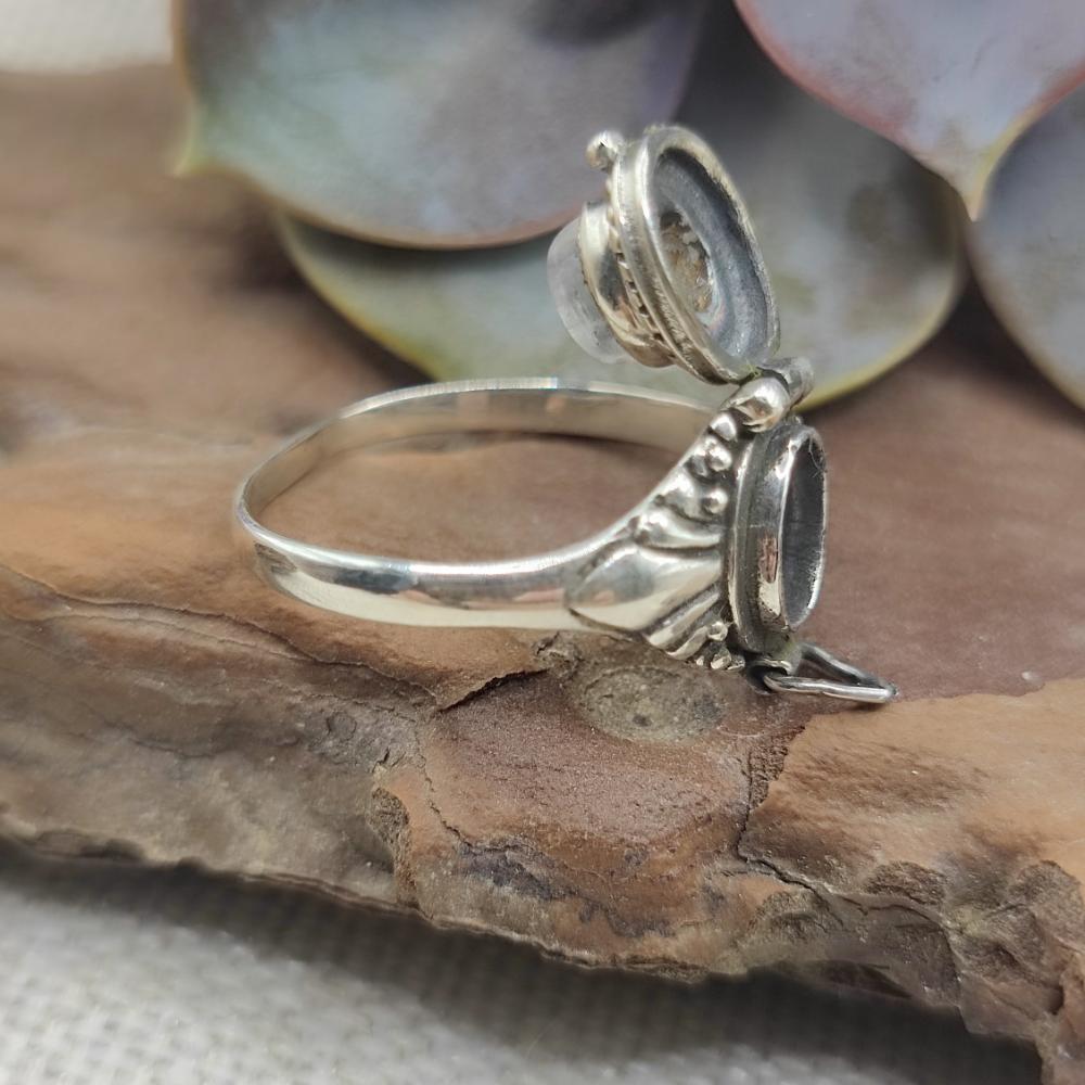 Anello veleno apribile in argento 925 con pietra - BHONGIR