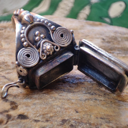 ANELLO PONDA argento 925 veleno puntinato
