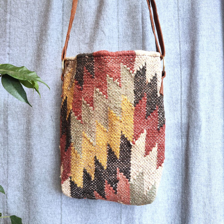 Borsa tracolla NARWA artigianale realizzato con KILIM e Cuoip