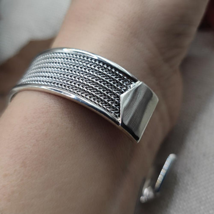 Bracciale rigido aperto in argento 925 - COLABA