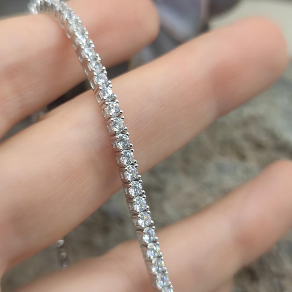 Bracciale in argento 925 e zirconi bianchi - ARUNIKA