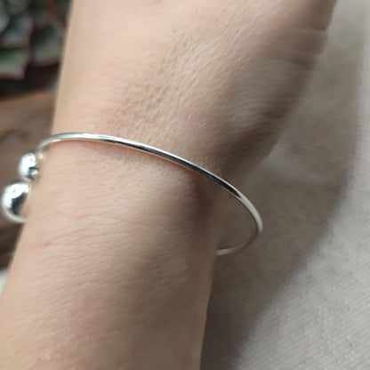 Bracciale rigido aperto con sfere in argento 925 - CHENNAI