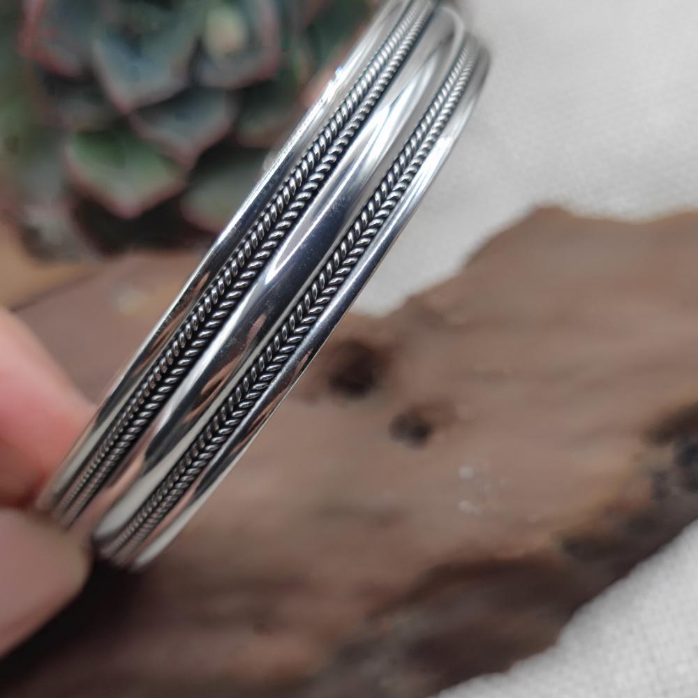 Bracciale a fascia rigido aperto in argento 925 - TRIPOLIA