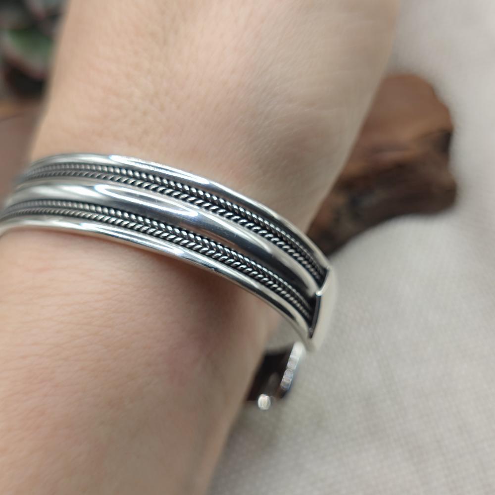 Bracciale a fascia rigido aperto in argento 925 - TRIPOLIA