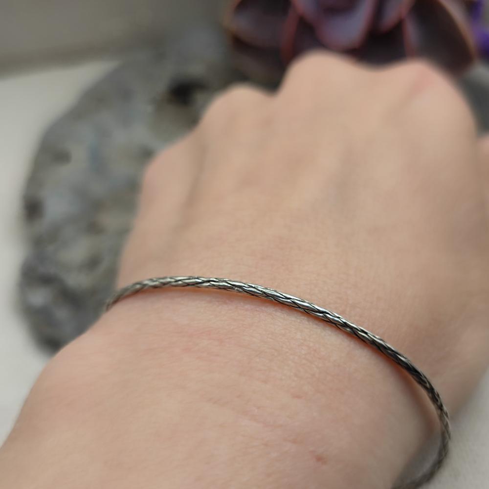 Bracciale etnico rigido in argento 925 - NOMAD