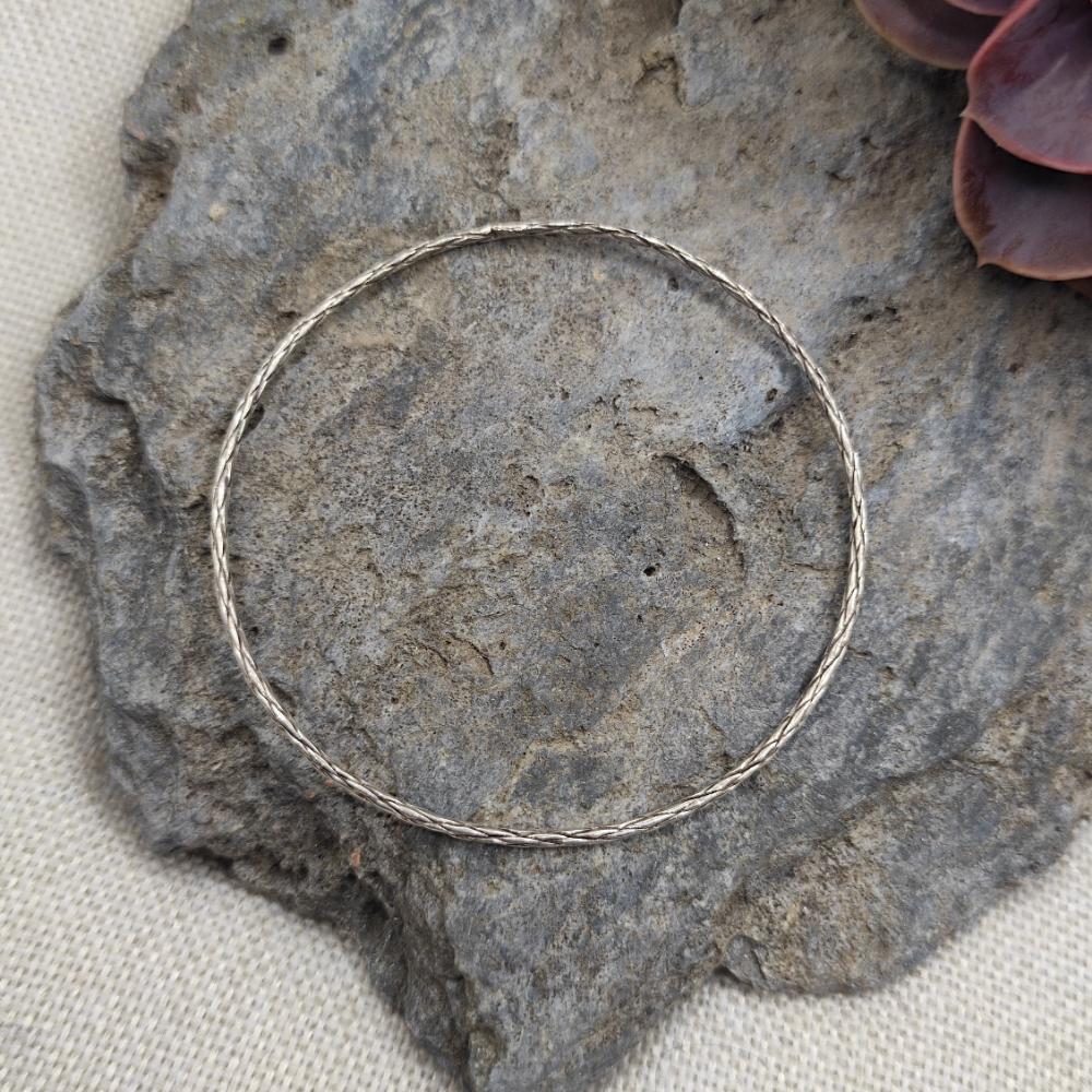 Bracciale etnico rigido in argento 925 - NOMAD