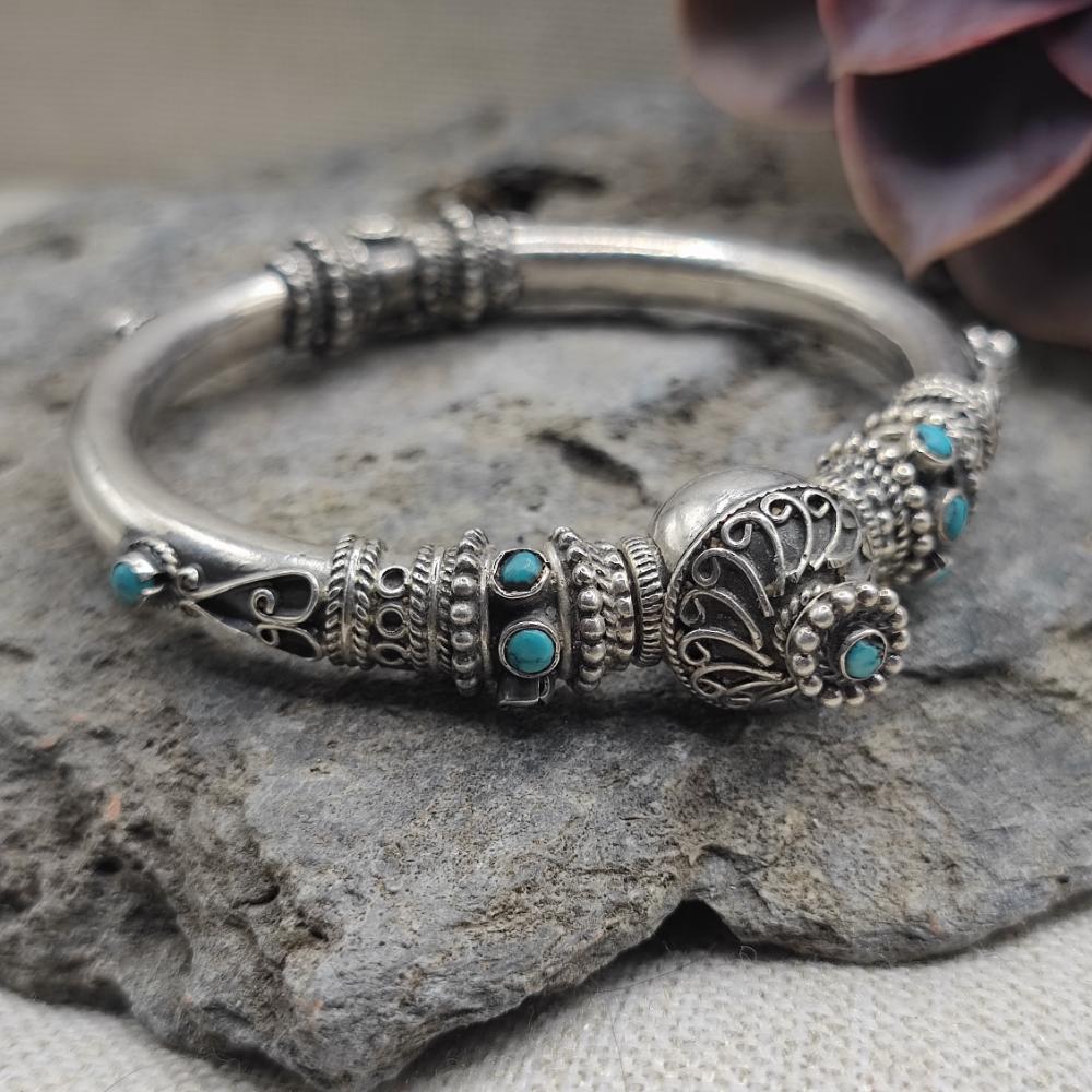 Bracciale etnico apribile con turchese in argento 925 - YAMIRA