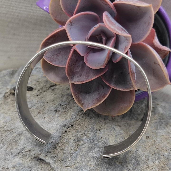 Bracciale etnico rigido aperto in argento 925 - NAYANTARA