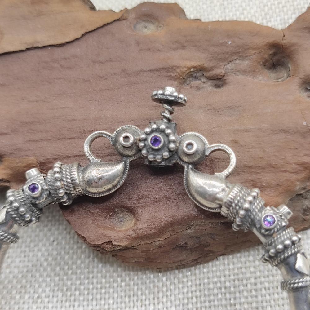 Bracciale etnico apribile con ametista in argento 925 - MEERA