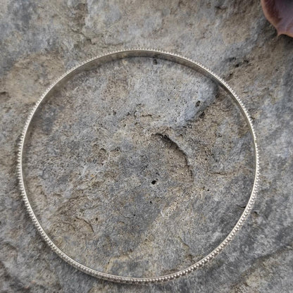 Bracciale etnico rigido in argento 925 - DEVYANI