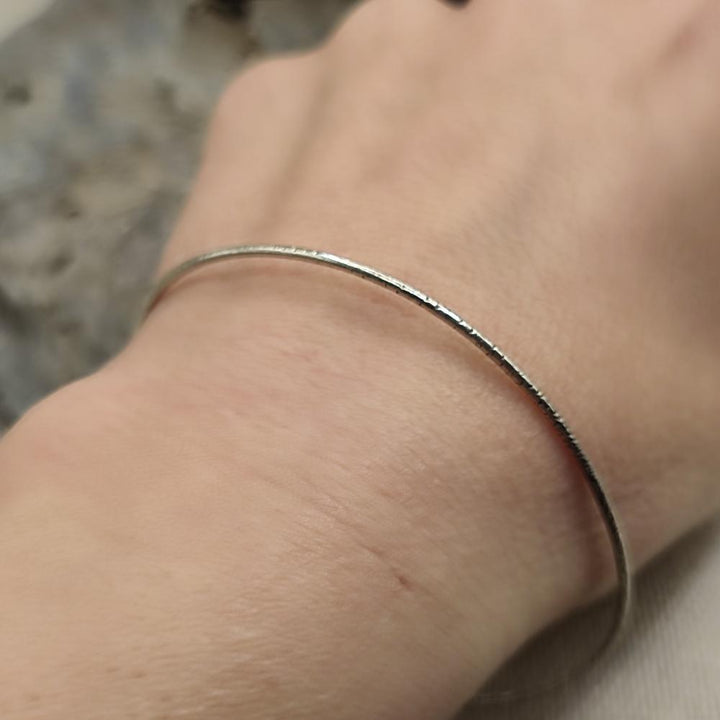 Bracciale etnico rigido in argento 925 - TALITHA
