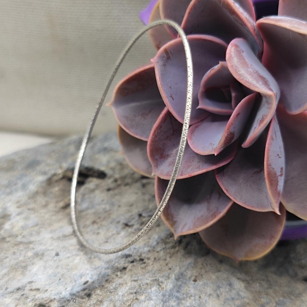 Bracciale etnico rigido in argento 925 - TALITHA