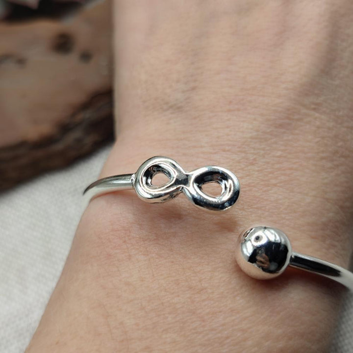 Bracciale infinito rigido aperto in argento 925 - KOLKATA