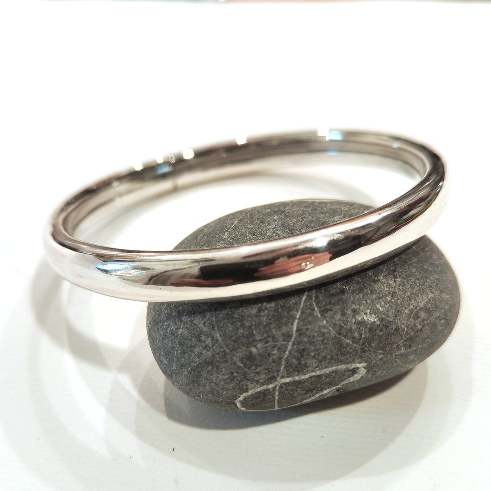 Bracciale Rigido in Argento 925 Naomi – Chiusura a Scomparsa frontale