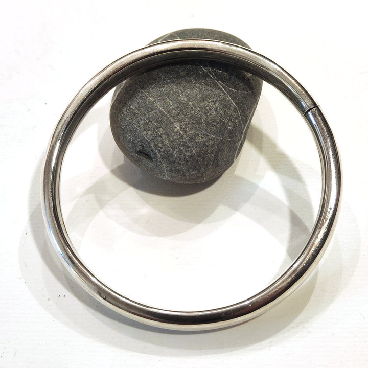 Bracciale Rigido in Argento 925 Naomi – Chiusura a Scomparsa laterale