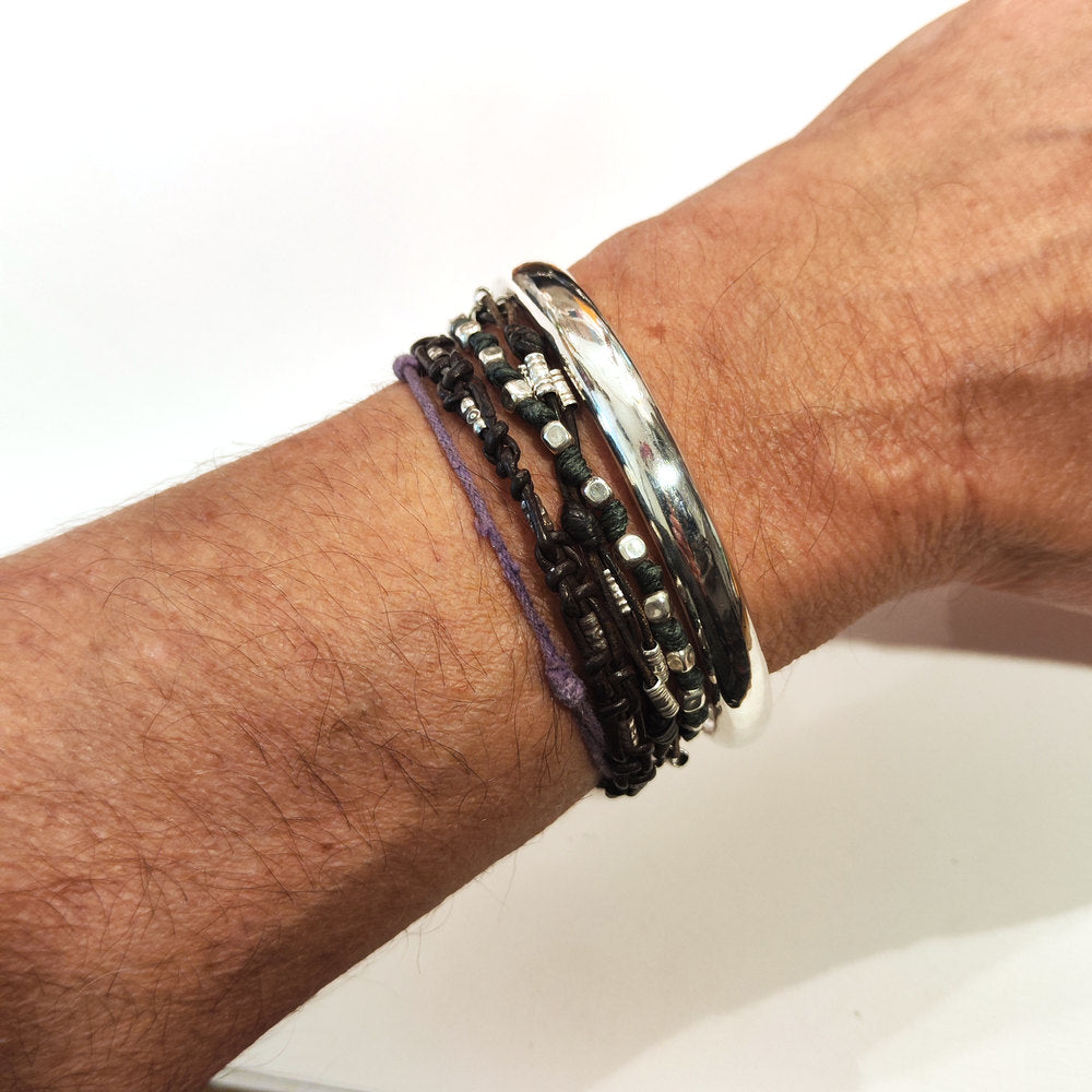 Bracciale Rigido in Argento 925 Naomi – Chiusura a Scomparsa indossato